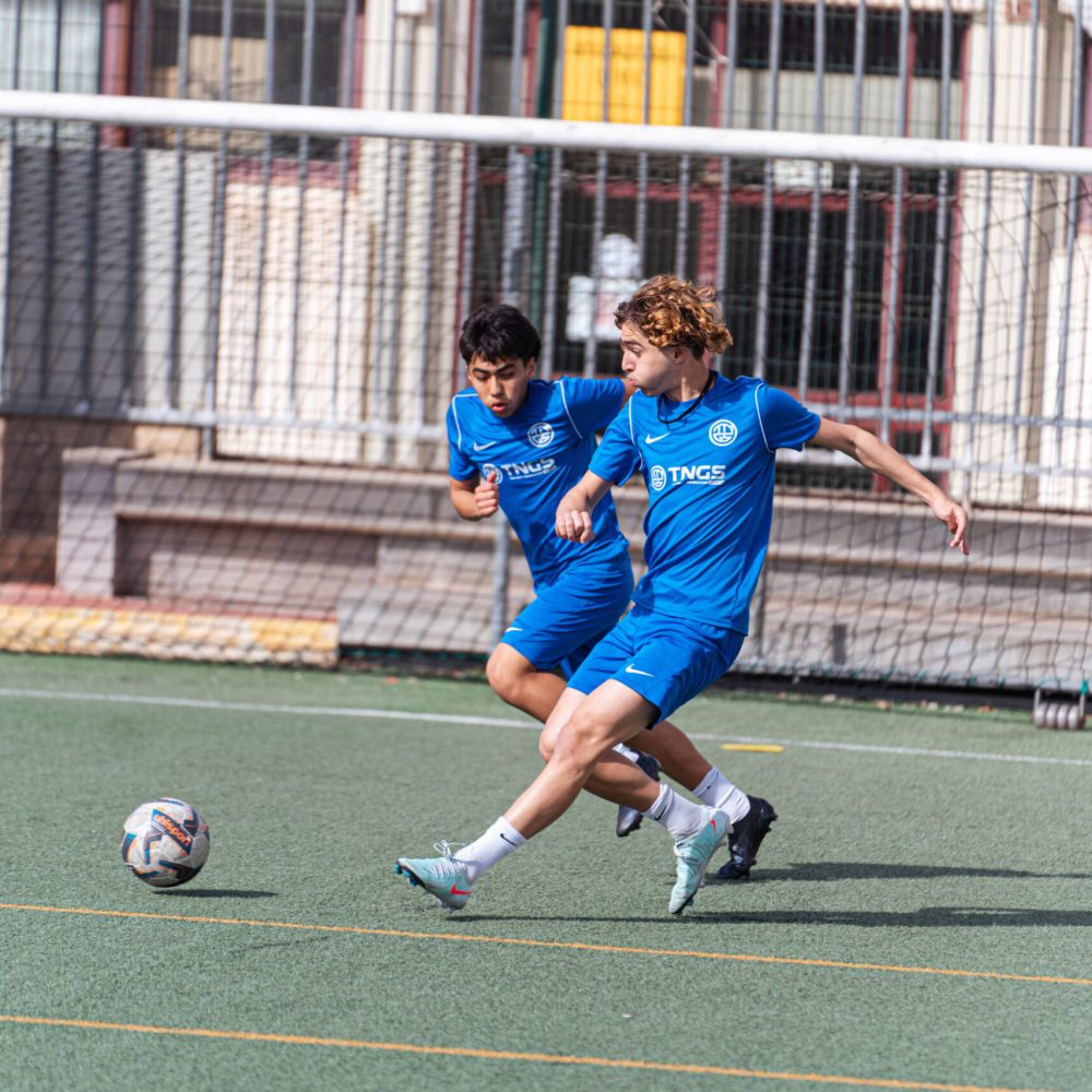 ACADEMIA FUTBOL TNGS 4